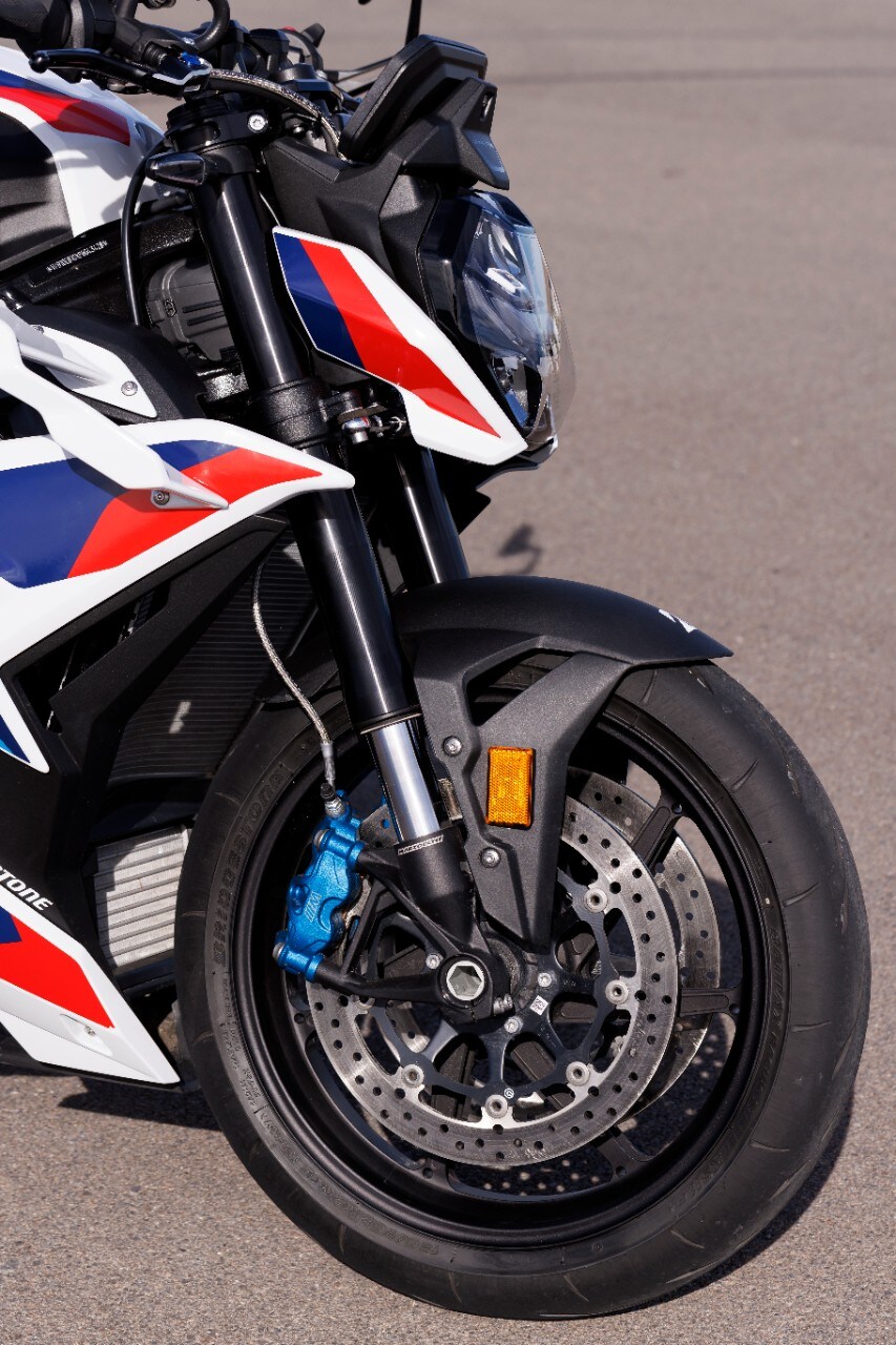 BMW M 1000 R: ADRENALINA pura!